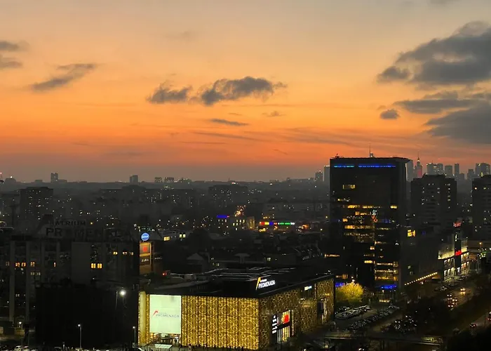 Skyscrapper Z Widokiem Na Panorame Warszawy * Varsó