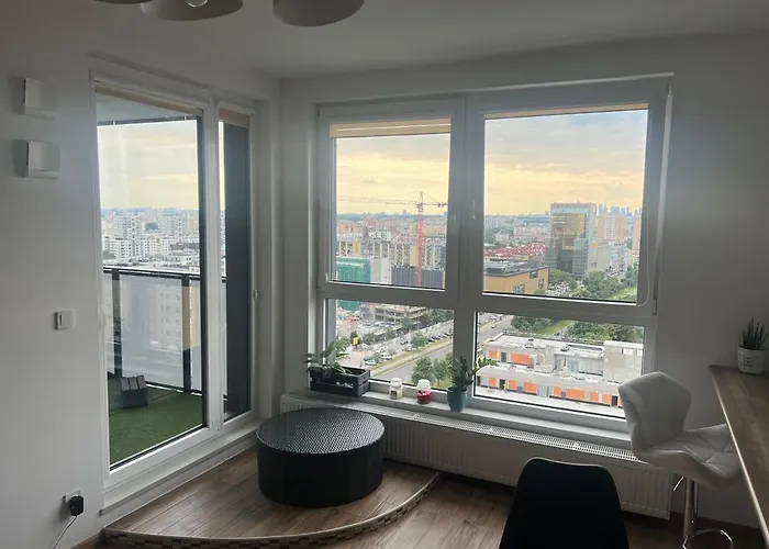 Skyscrapper Z Widokiem Na Panorame Warszawy *